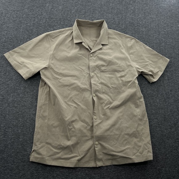 Lululemon Shirt Mens L Beige Airing Easy Camp Collar Tofino Sand Ventlight Snap - Picture 1 of 10